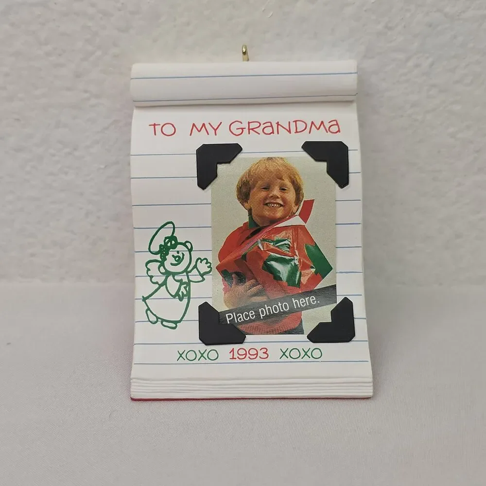 Collectible Vintage Hallmark Keepsake Ornament To My Grandma Photo Holder 1993
